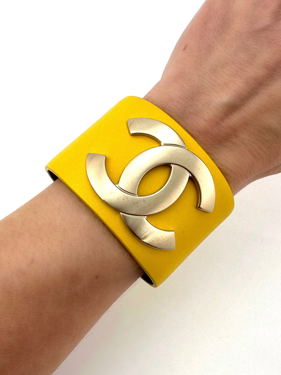 CHANEL CC Yellow Color Leather Cuff Bracelet 2018 in Box