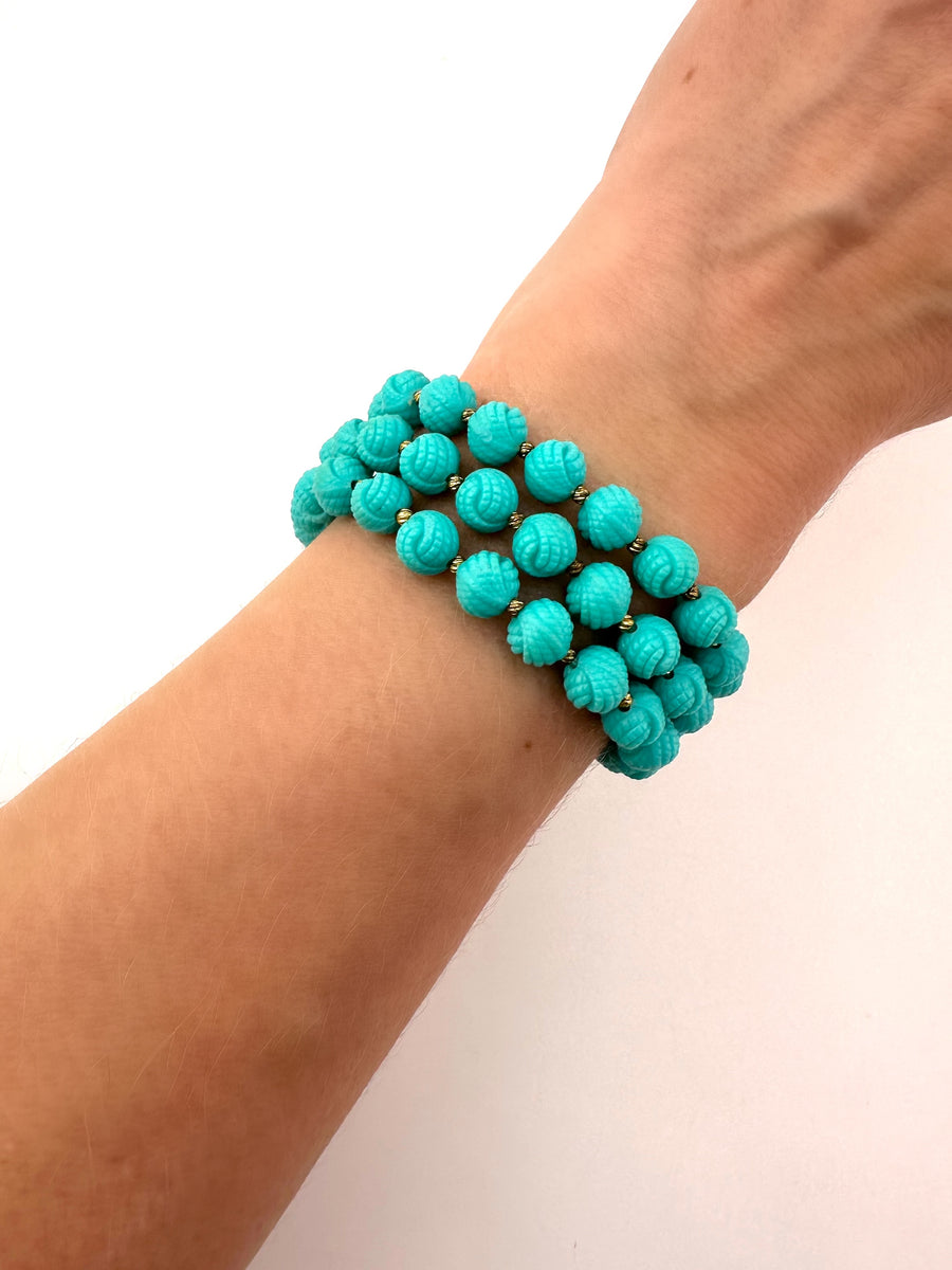 1960s Trifari Faux Turquoise Beaded Bracelet