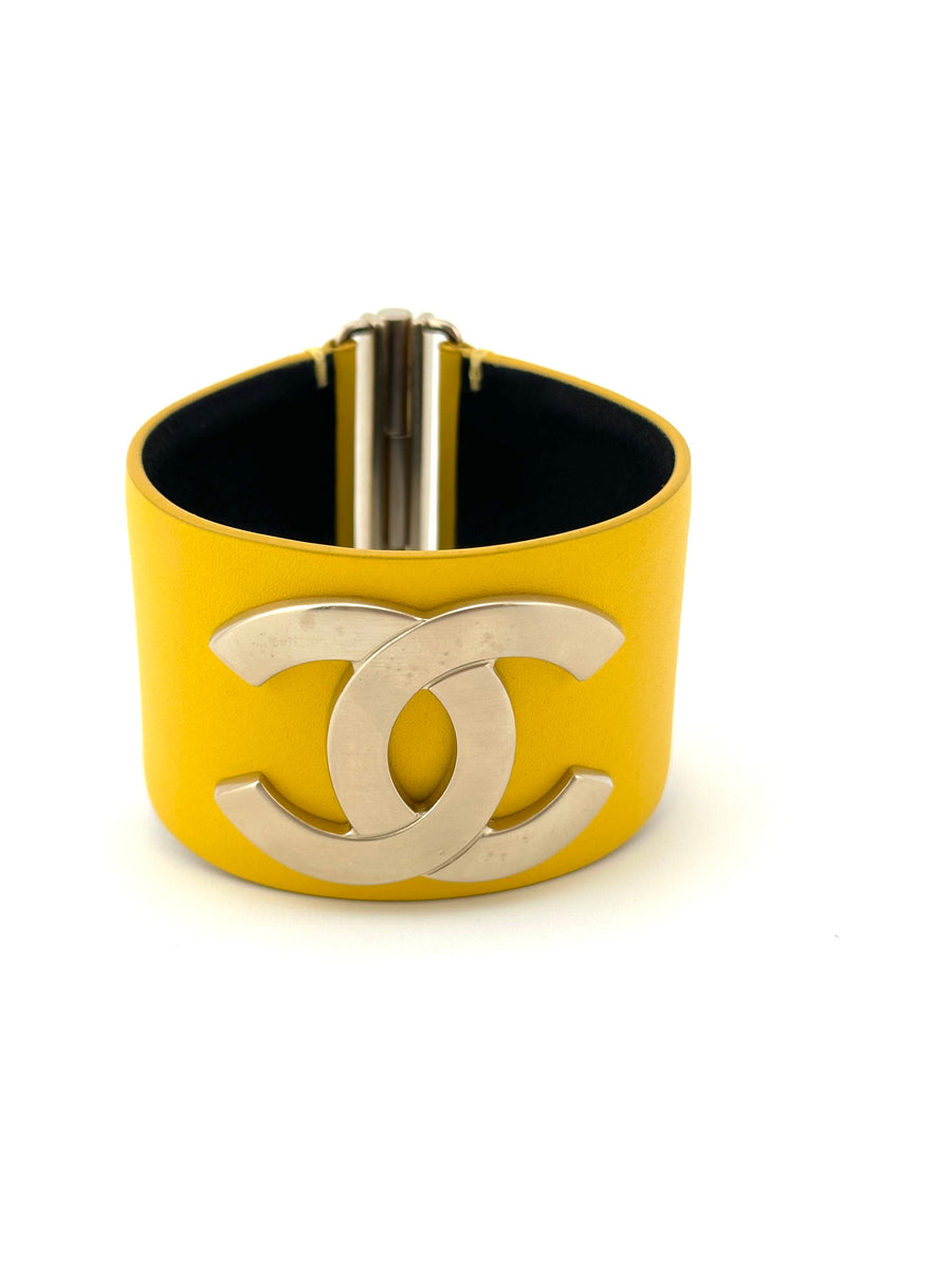 CHANEL CC Yellow Color Leather Cuff Bracelet 2018 in Box