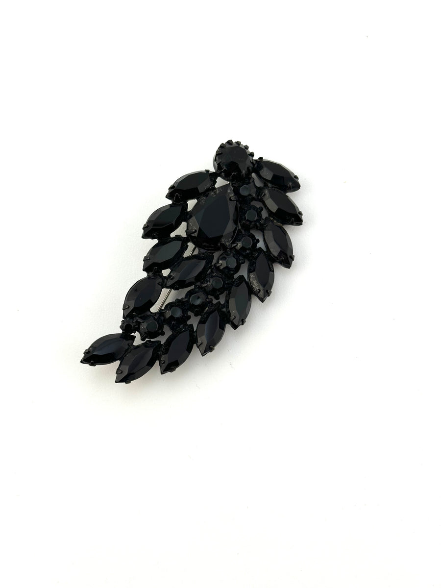 1950 Weiss Paisley Black Rhinestone Brooch