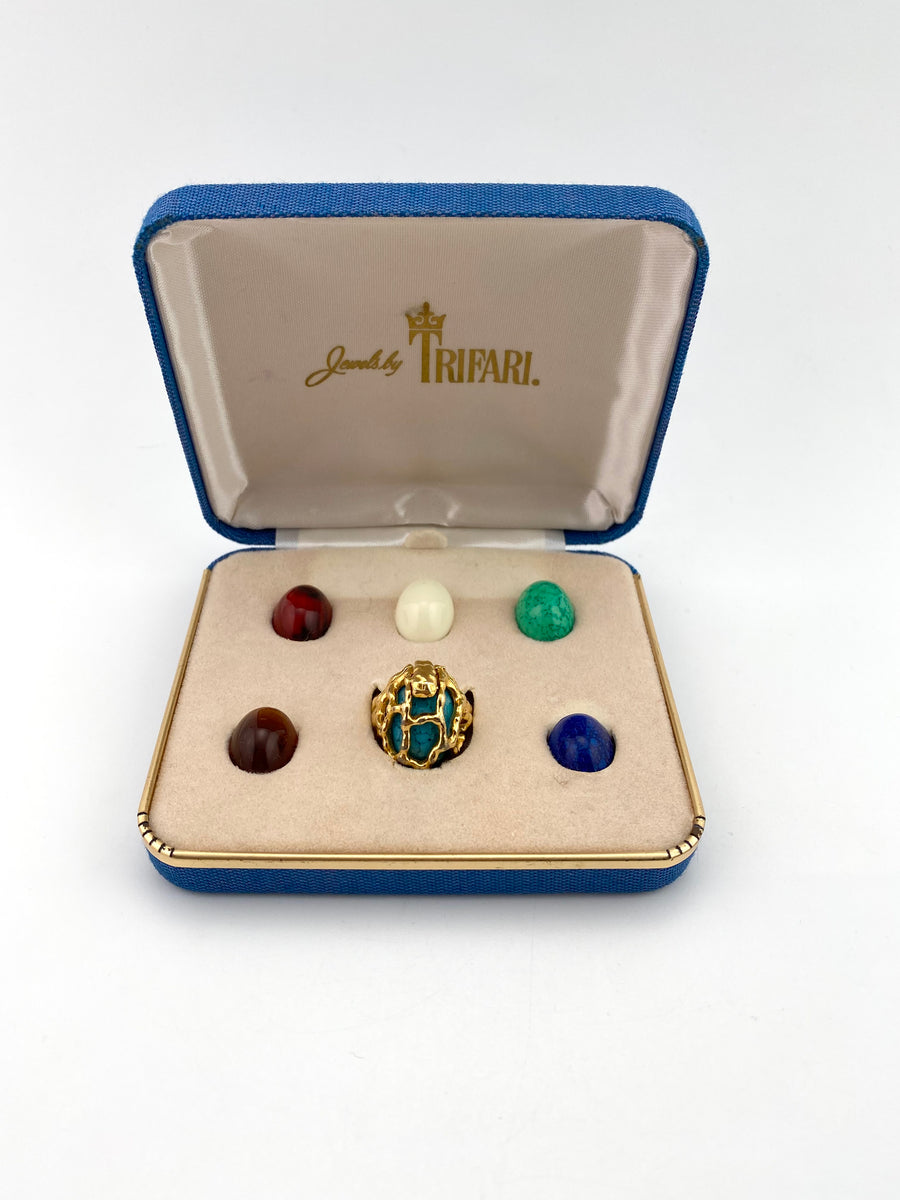1960s Trifari Interchangeable Faux Stone Cocktail Ring Set Original box