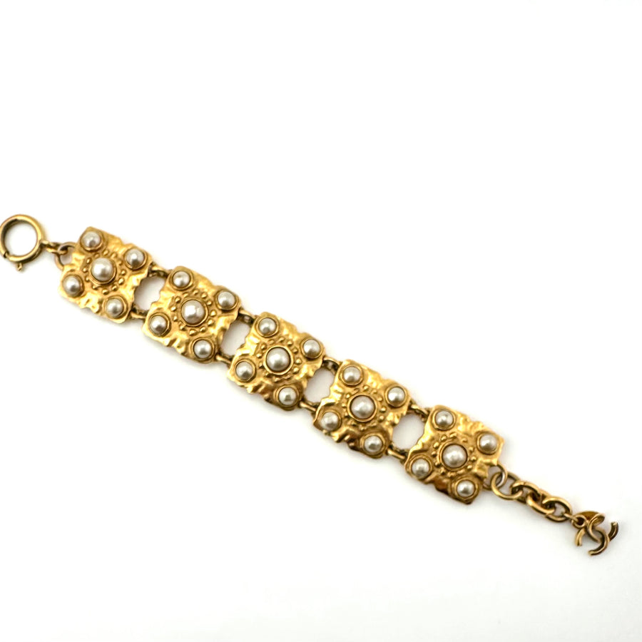 Vintage 1980s Chanel Gold and Pearl Bracelet