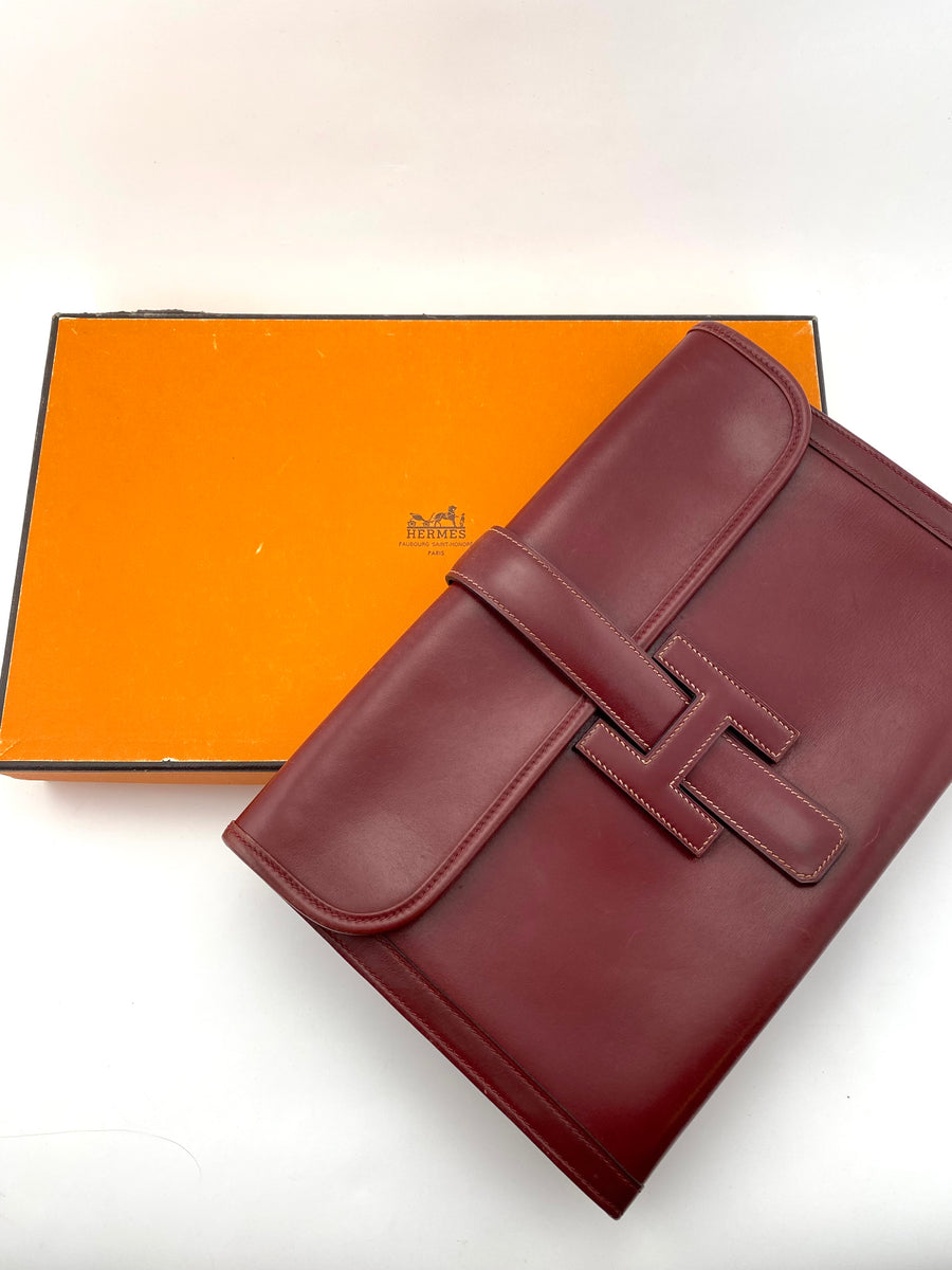 Vintage 1970s Hermès Jige Burgundy Leather Clutch 29 with Box