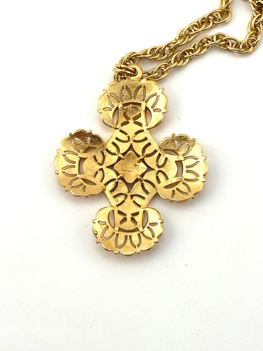 1960s Trifari Goldtone Pendant Necklace