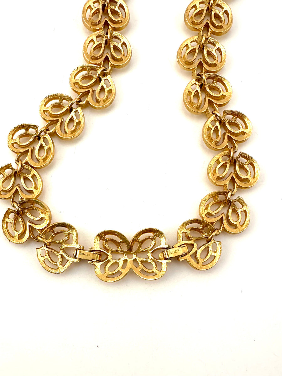 1960s Trifari Goldtone Filigree Pendant Necklace