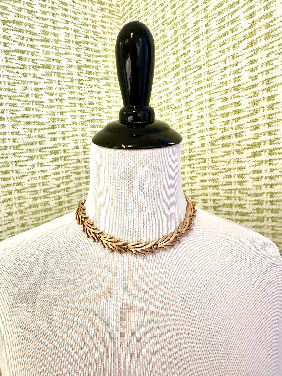 1950s Crown Trifari Goldtone Choker Necklace