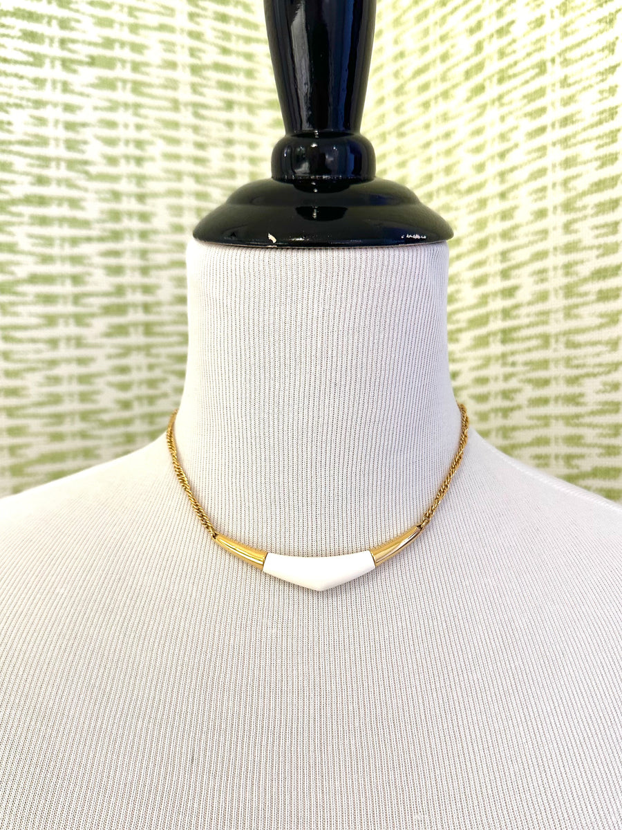 1960s Trifari White and Gold Modernist Choker Necklace