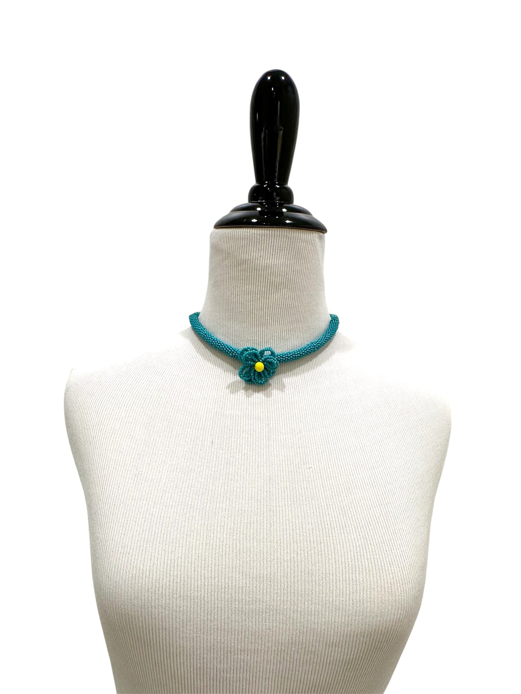 Vintage Miriam Haskell Turquoise Beaded Flower Necklace – Ladybug
