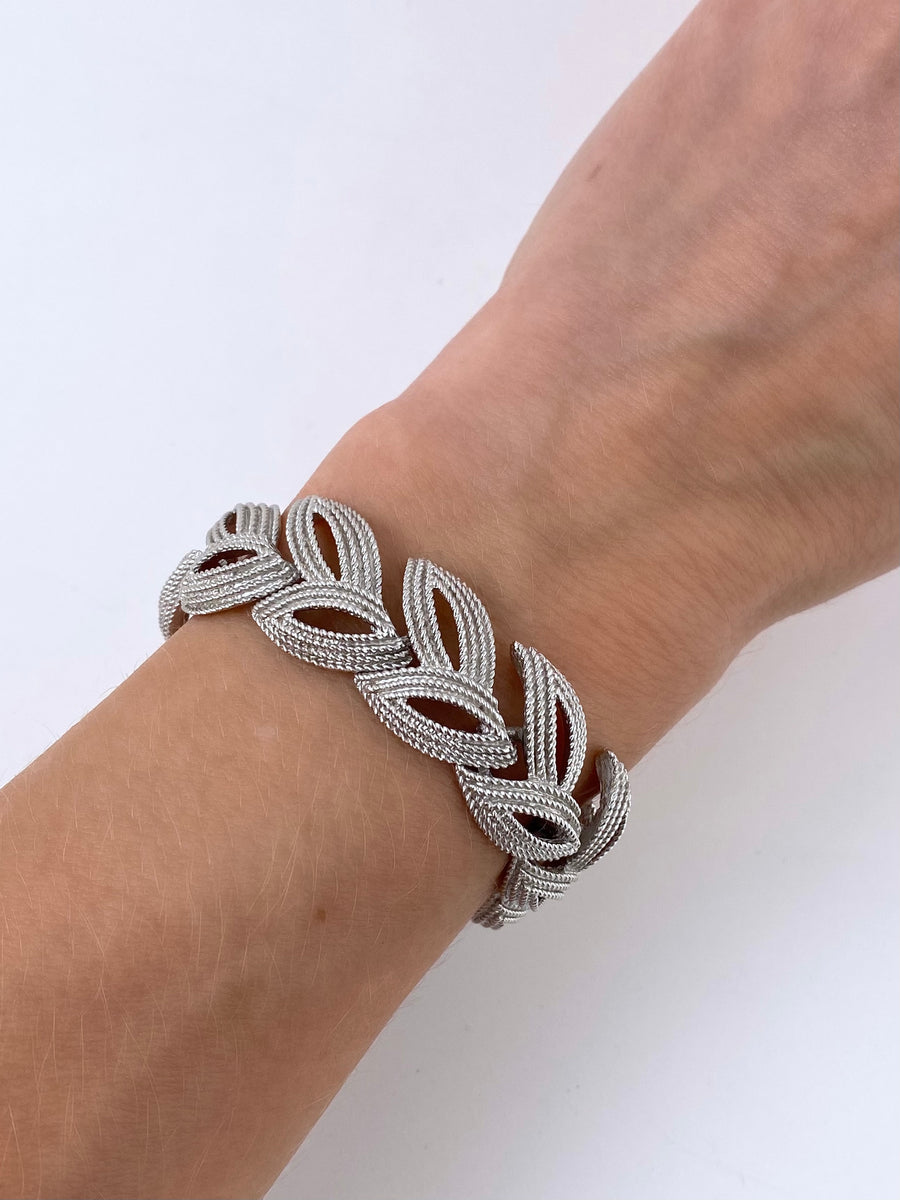 1950s Trifari Matte Silver-Tone Bracelet