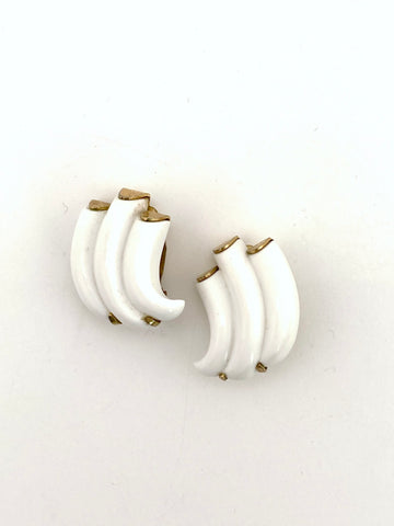 1970s Trifari White and Goldtone Clip Earrings