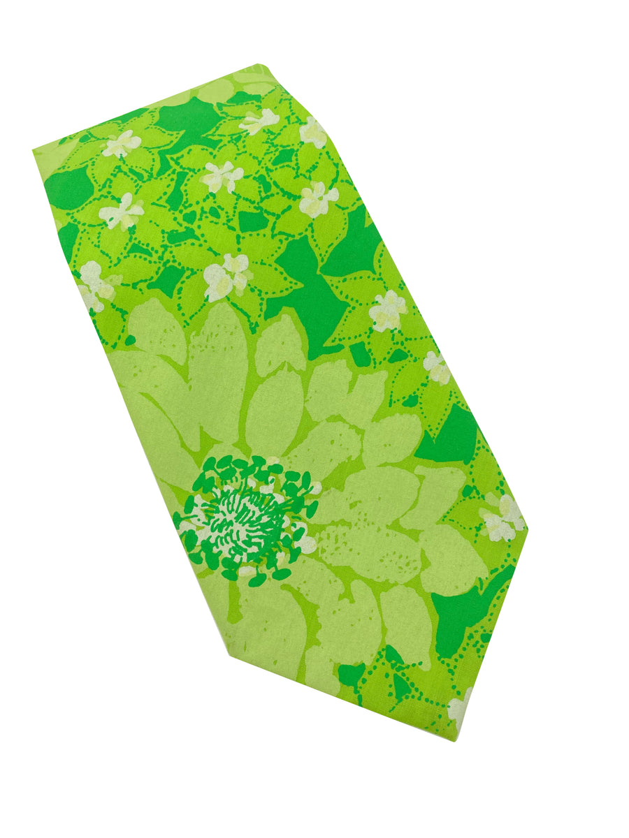 Lilly Pulitzer 1970's Men's Green Floral Print Wide Tie