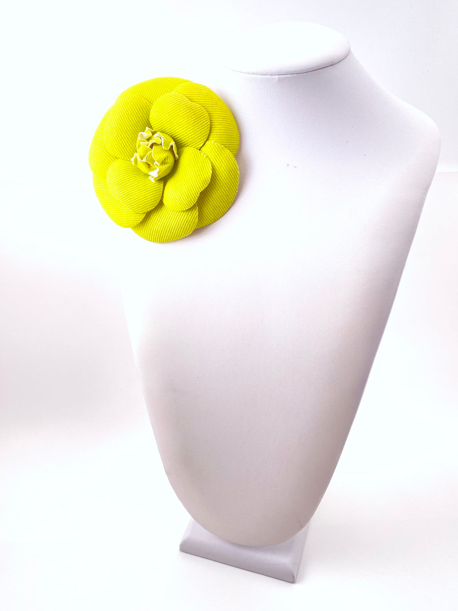 Large Vintage Chanel Bright Yellow Fabric Camellia Brooch in Box
