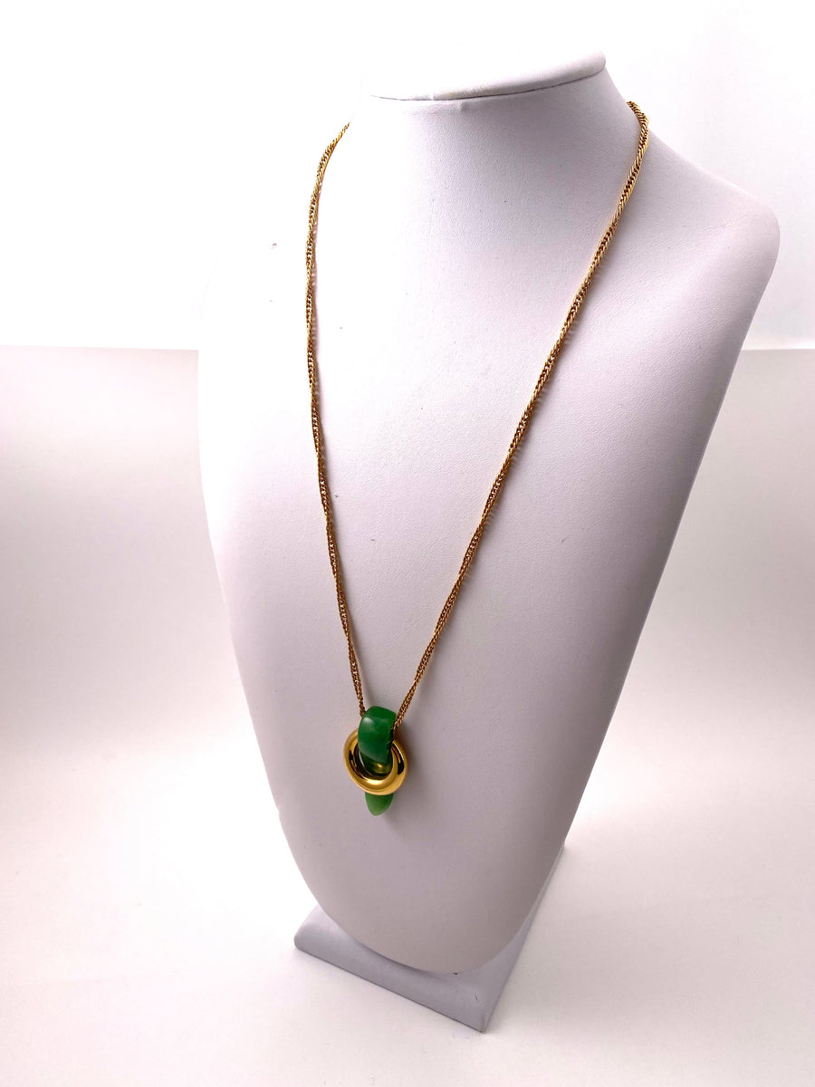 1960s Trifari Green Lucite Modernist Necklace